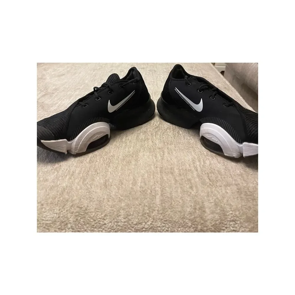 Nike women all see
